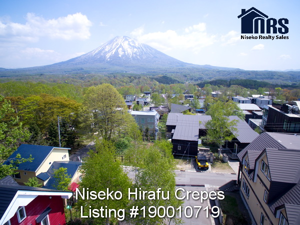 Mt Yotei can be viewed from 2 floor rooms on the eastern side of the home.