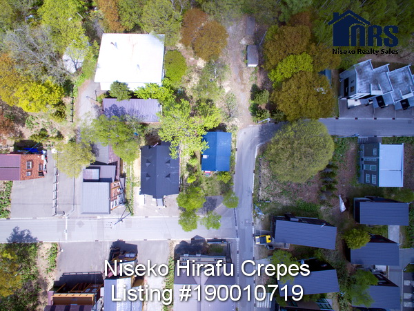 Aerial Plan view of property showing its corner location in middle Niseko Hirafu Village.