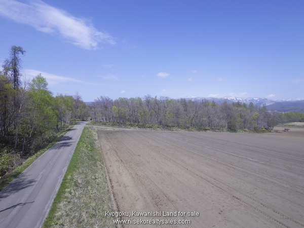 332-125-129_Kawanishi_RoadFrontage